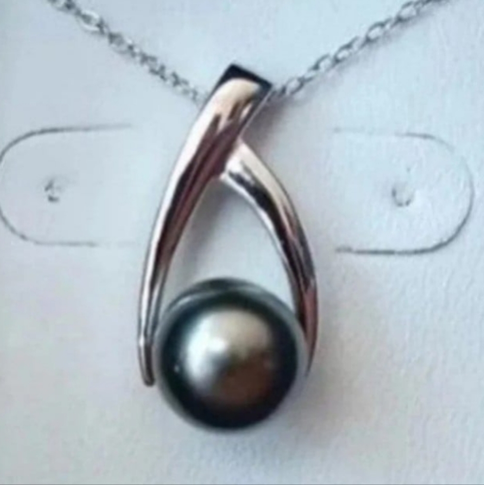 Tahitian Black Pearl Criss-Cross Sterling Silver Necklace NEW